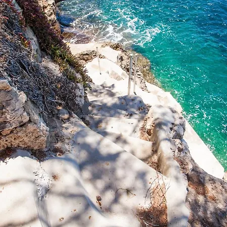 Villa Piratas