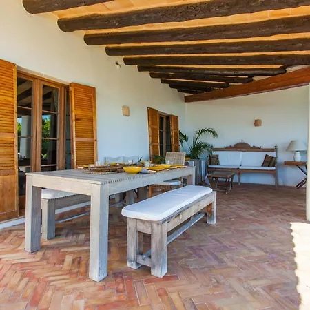 Villa Piratas